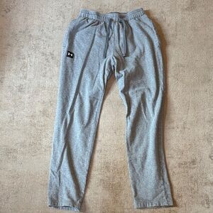 Under Armour Men's Light Gray Joggers Medium